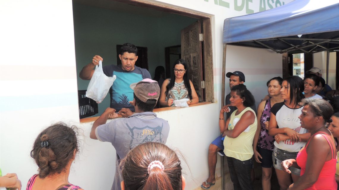 PEIXE NA MESA – Secretaria de Assistência Distribui 01 Tonelada de Peixes para Famílias Inseridas nos Programas Sociais de Rio do Pires