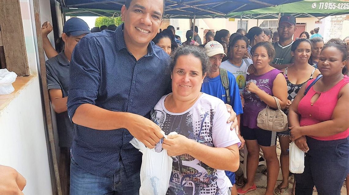 PEIXE NA MESA – Secretaria de Assistência Distribui 01 Tonelada de Peixes para Famílias Inseridas nos Programas Sociais de Rio do Pires