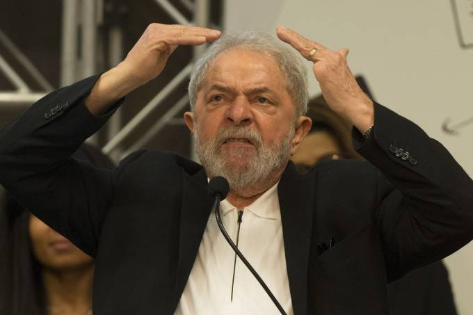 Guerra de decisões termina com Lula preso e Judiciário contestado