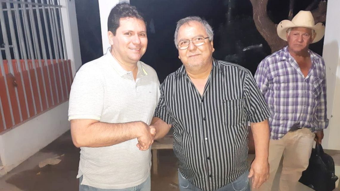 Reunião FORTALECE ainda mais GRUPO POLÍTICO liderado por DR. PAULO e HUGO MENDONÇA em CATURAMA