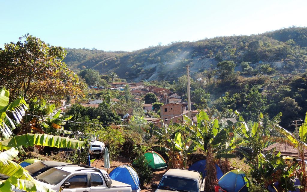 Gestão de Érico Cardoso rebate notícia falsa sobre estacionamento no Morro do Fogo