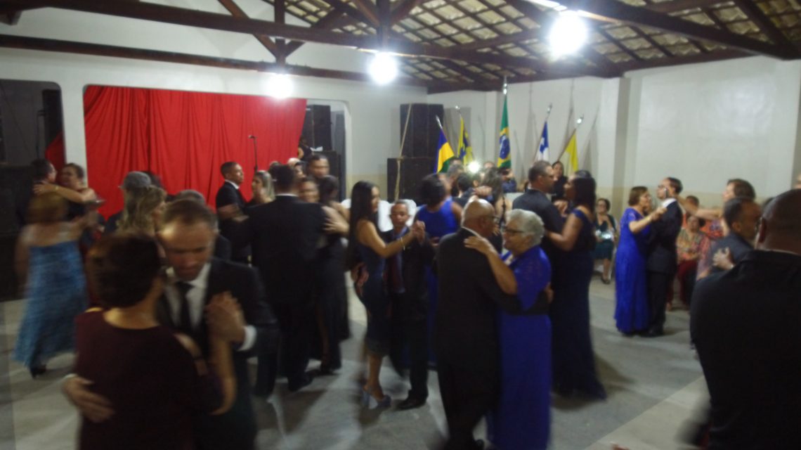 Cerimonial reuniu segmentos sociais na reinauguração do Club Riocontense