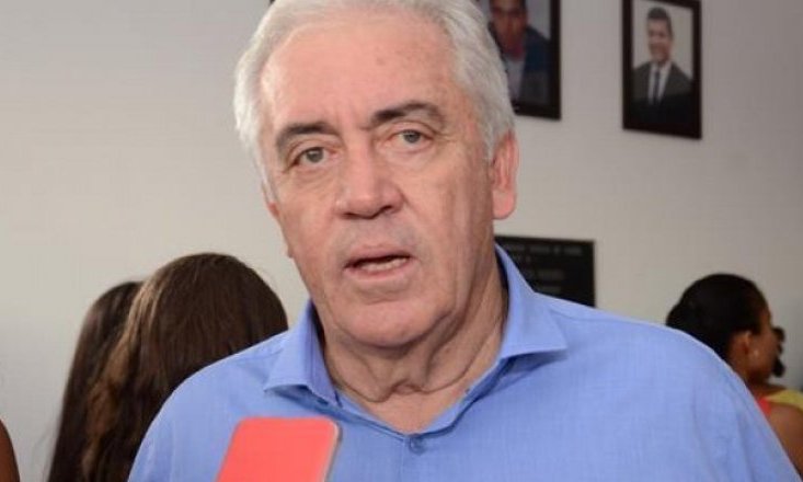 PSD quer emplacar Charles Fernandes em secretaria para manter Paulo Magalhães na Câmara