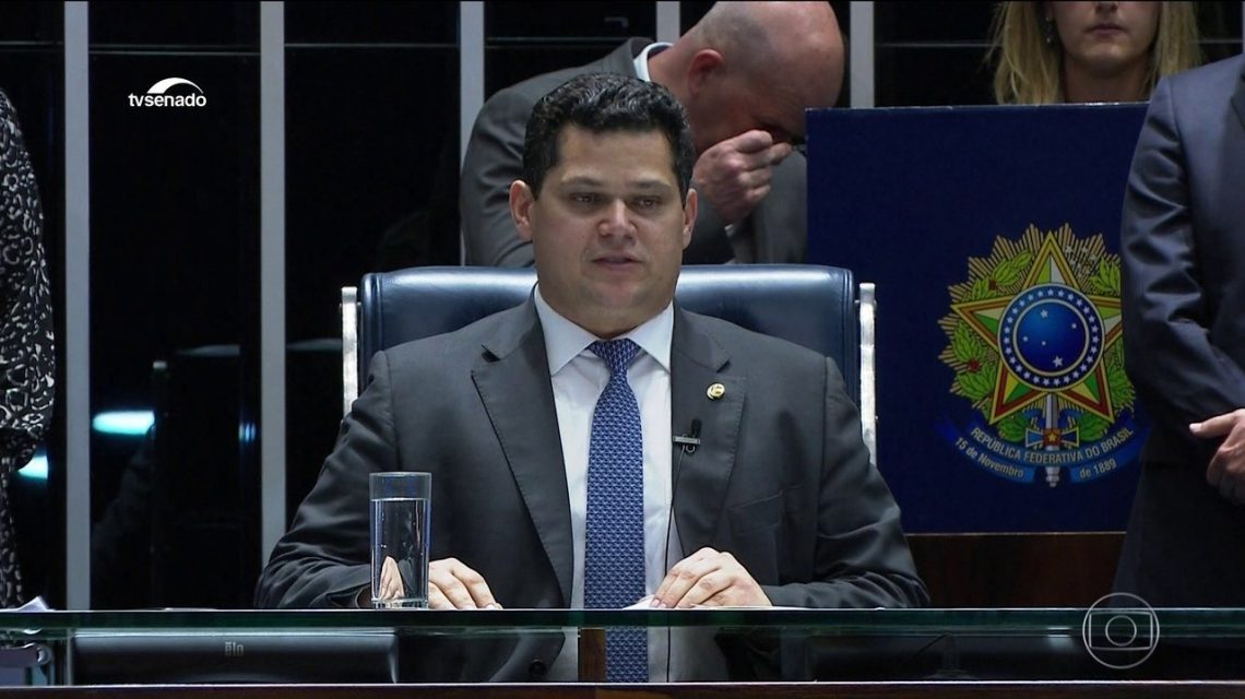 QUEM É O NOVO PRESIDENTE DO SENADO? O homem certo, na hora certa