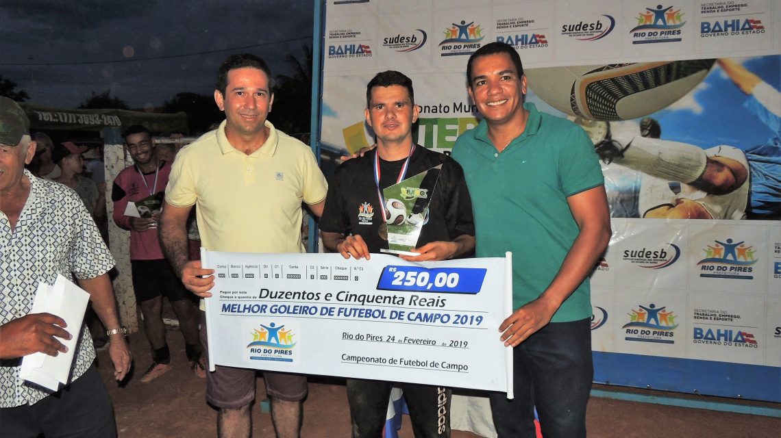 Prefeito de Rio do Pires prestigiou a final do Campeonato Municipal de Futebol de Campo