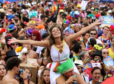 Pelo menos 62% dos brasileiros devem cair na folia durante o Carnaval